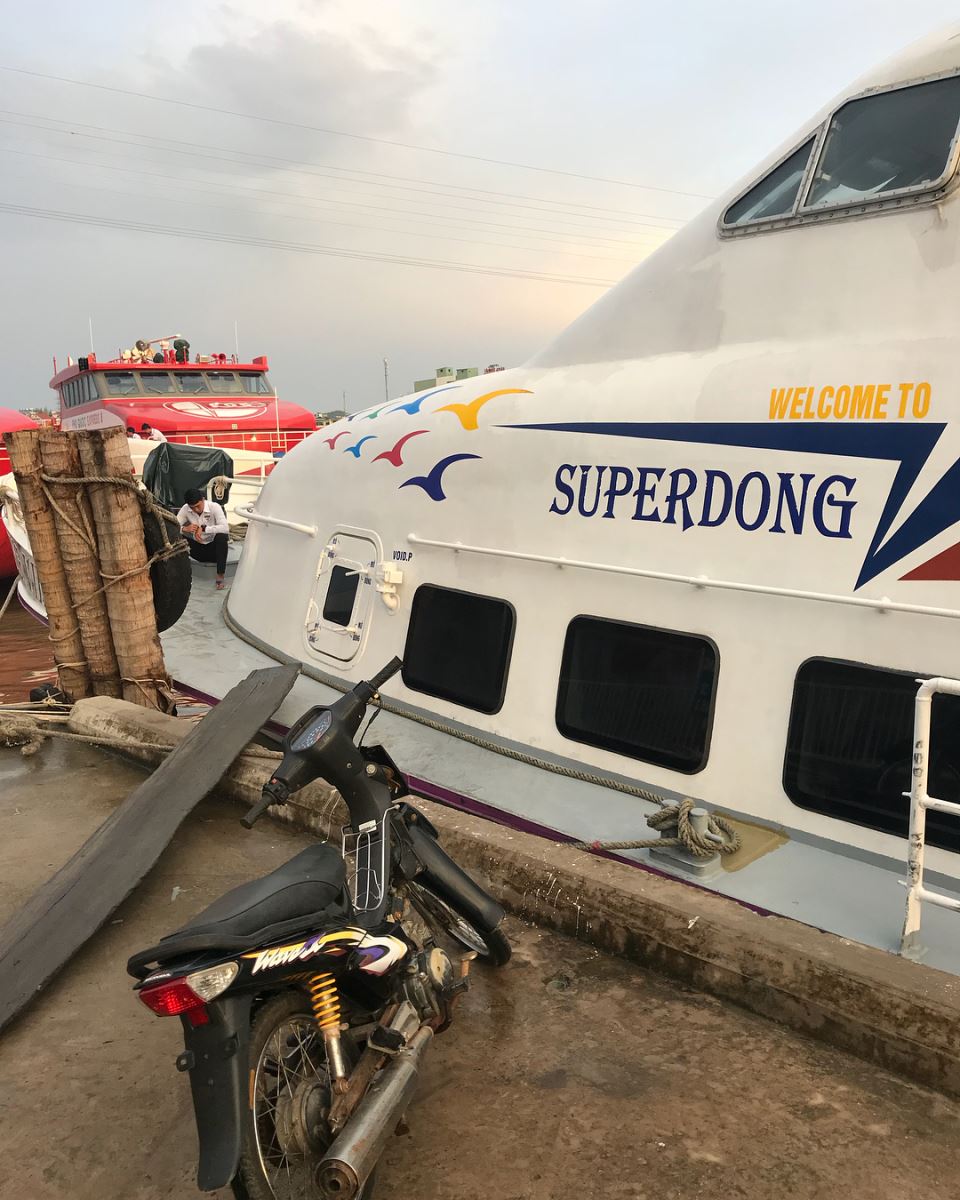 Tàu cánh ngầm cao tốc Superdong đi Côn Đảo