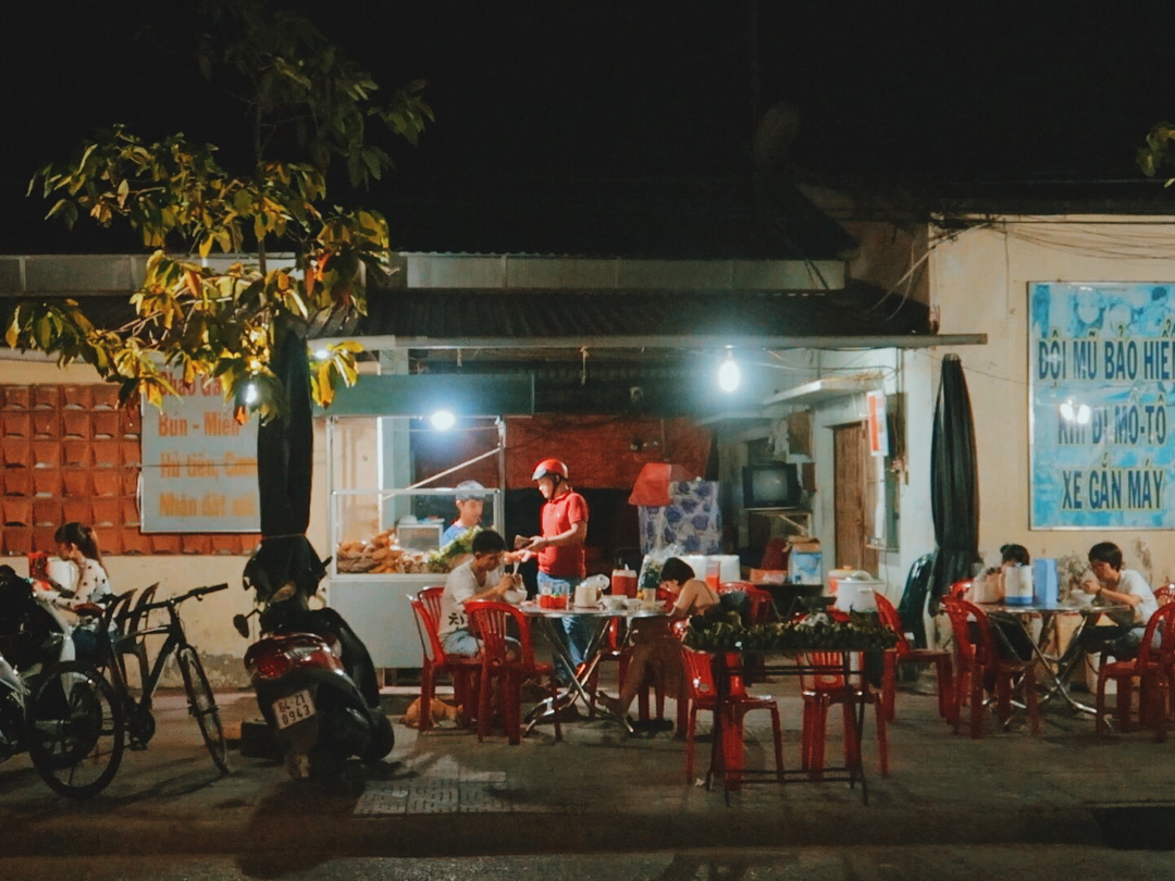 Quán cháo vịt ăn đêm nổi tiếng ở Côn Đảo